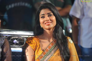 Shriya Saran High Quality HD Wallpapers