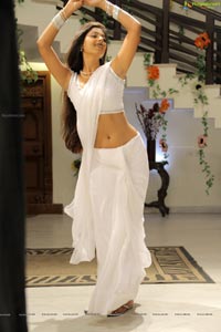 Beautiful Monal Gajjar in White Saree