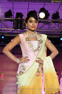 Shriya Saran at Vogue Fashion Show