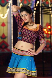 Tapsee HD Wallpapers (Shadow)