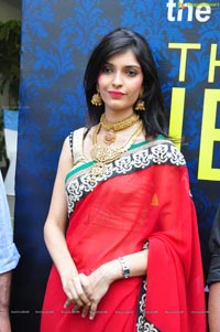 Ashna Misra at Jewellery Expo