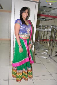 Tejaswini at Kalanikethan Hyderabad