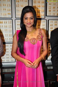 Priyamani at Jos Alukkas Efvent