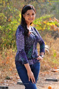 Sanchita Padukone in T-Shirt and Jeans Photos