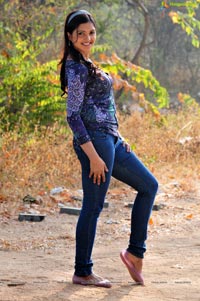 Sanchita Padukone in T-Shirt and Jeans Photos