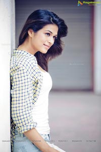 Shraddha Das Portfolio Pics