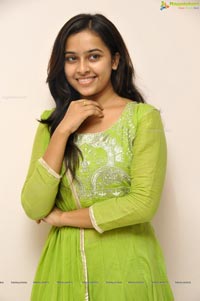 Heroine Shree Divya