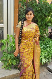 Tanusha at Trendz Exhibition