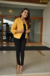 Tashu Kaushik at Khwaaish Curtain Raiser