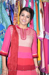 Tashu Kaushik at Patny Jewels Hyderabad