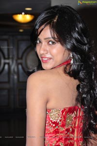 Heroine Vithika