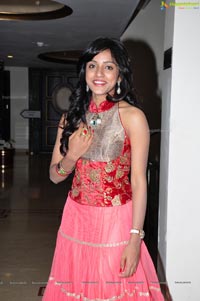 Heroine Vithika