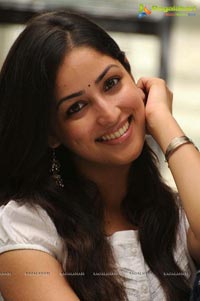 Yaami Gautam in Gouravam