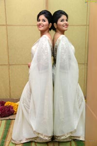 Anjali in Geethanjali