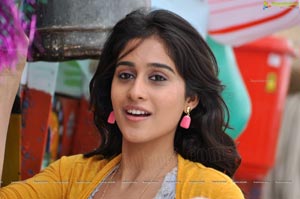 Regina Cassandra Expressions