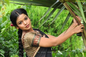 Telugu Heroine Bhavya Photos