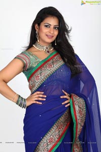 Aakanksha in Banarasi Saree