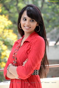 Telugu Heroine Aarushi