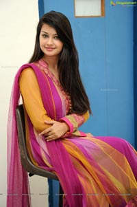 Chandini Arya Chitra