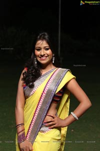 Heroine Manalee in Saree