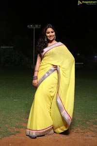 Heroine Manalee in Saree