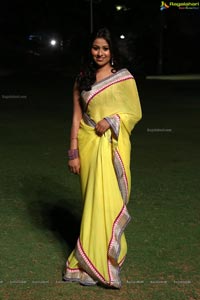 Heroine Manalee in Saree