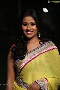 Heroine Manalee in Saree