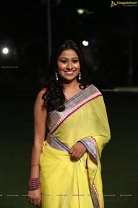 Heroine Manalee in Saree