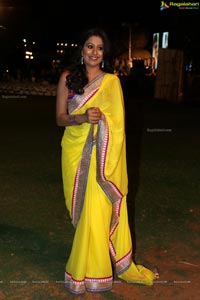 Heroine Manalee in Saree