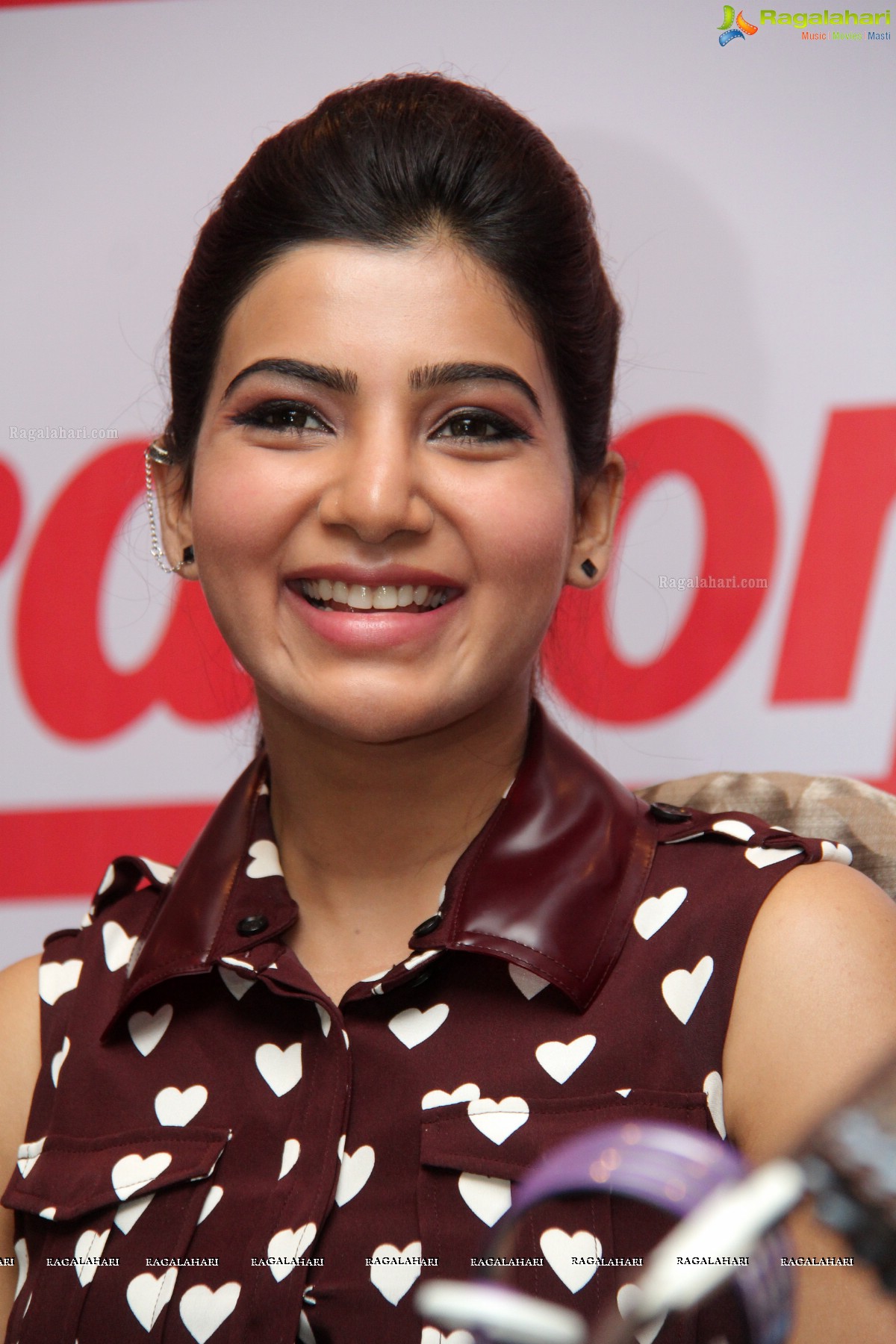 Samantha at Paragon Endorsement Press Meet