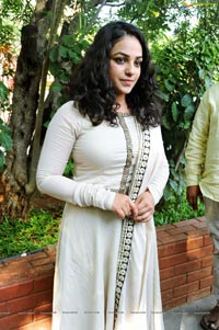 O Kadhal Kanmani Nithya Menon