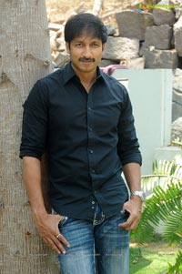 Jil Hero Gopichand