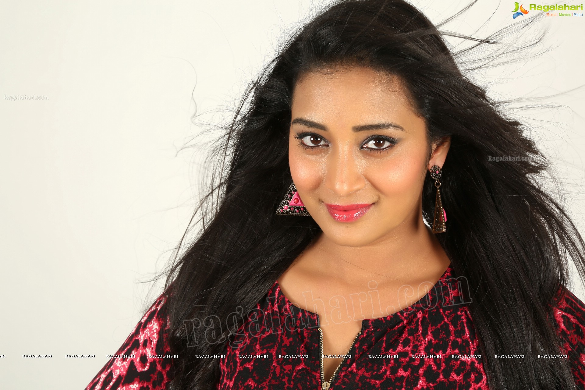 Bhanu Sri (Exclusive) (High Definition)