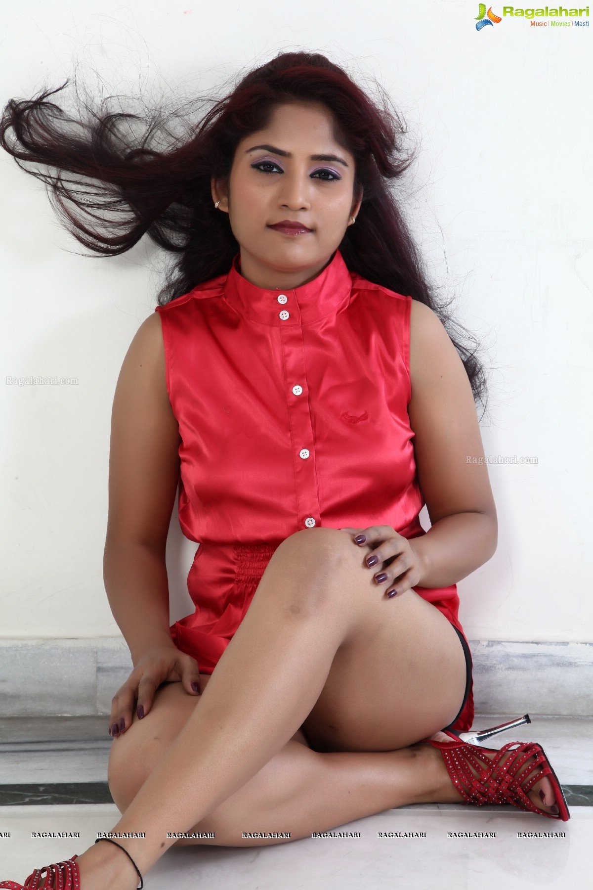 Priya Singh (Exclusive)