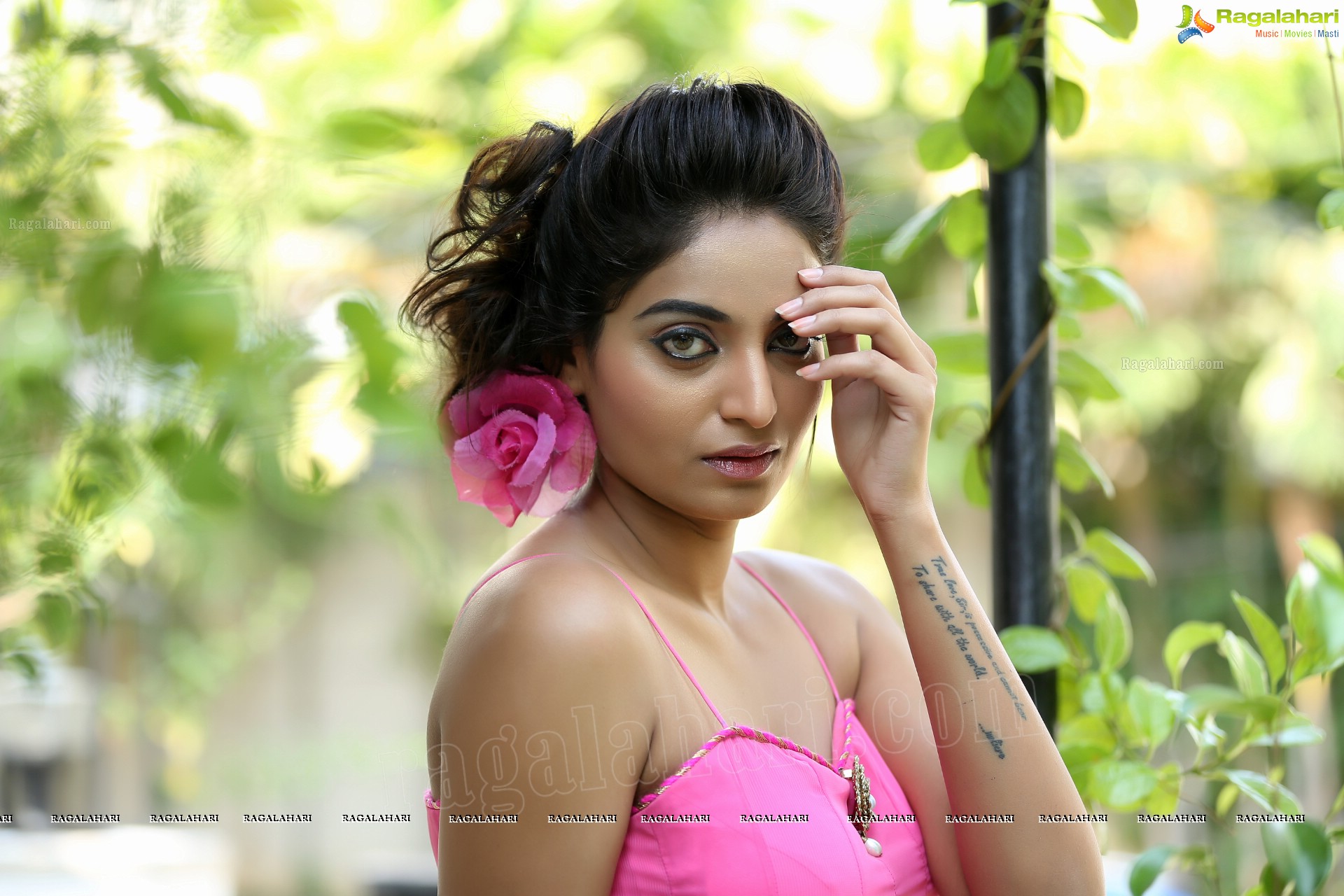 Sharon Fernandes (Exclusive) (High Definition)