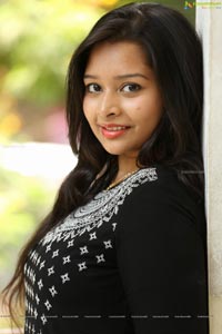 Abhinaya Heroine