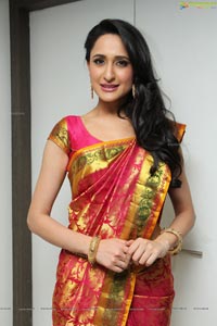 Pragya Jaiswal High Resolution Photos