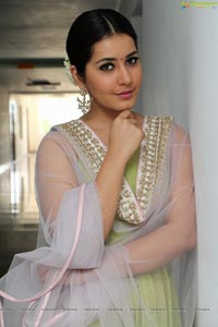 Raashi Khanna Indian Traditional Dress