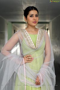 Raashi Khanna Indian Traditional Dress