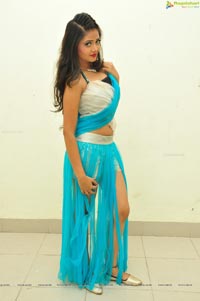Shreya Vyas Hot Pics