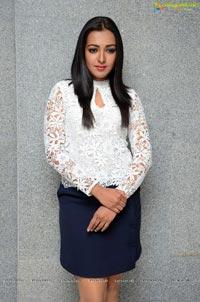 Catherine Tresa