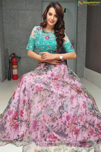 Diksha Panth Photos