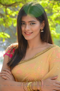 Hebah Patel