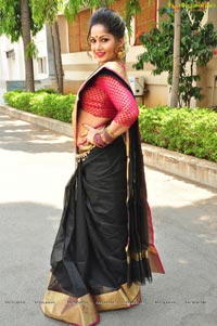 Madhavi Latha Photos