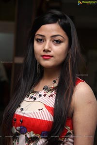 Pallabi Ghosh Photos