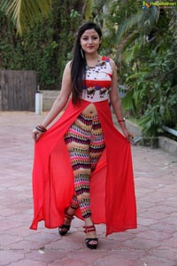 Pallabi Ghosh Photos