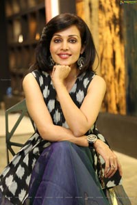 Begum Jaan Asha Shaini HD photos