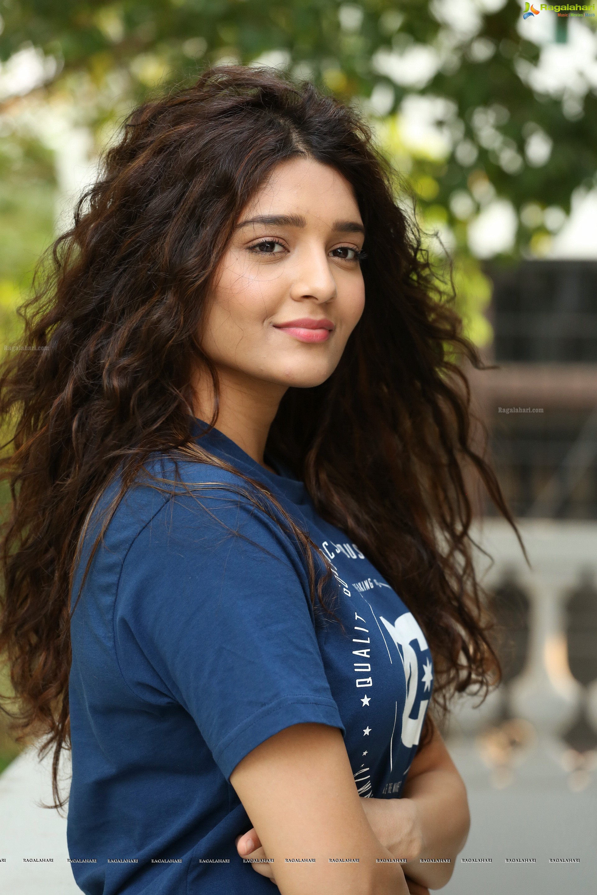 Ritika Singh (High Definition)