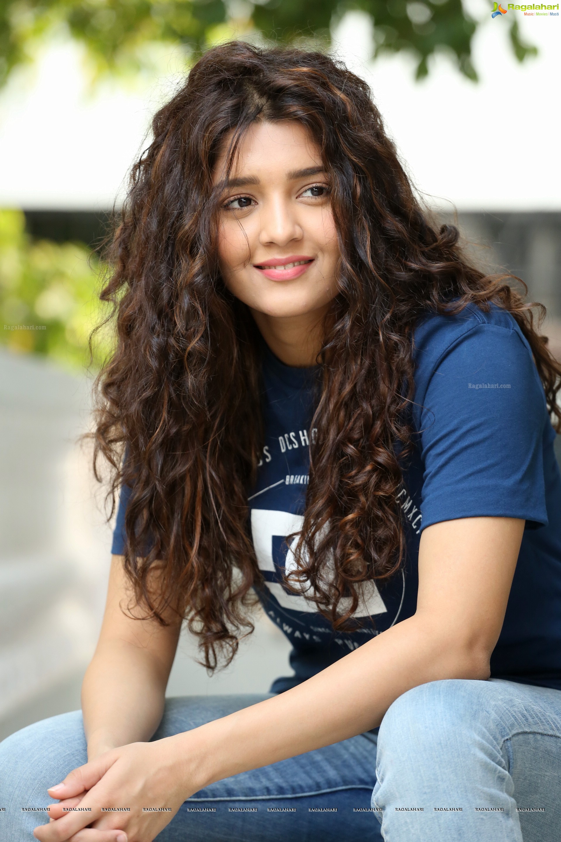 Ritika Singh (High Definition)