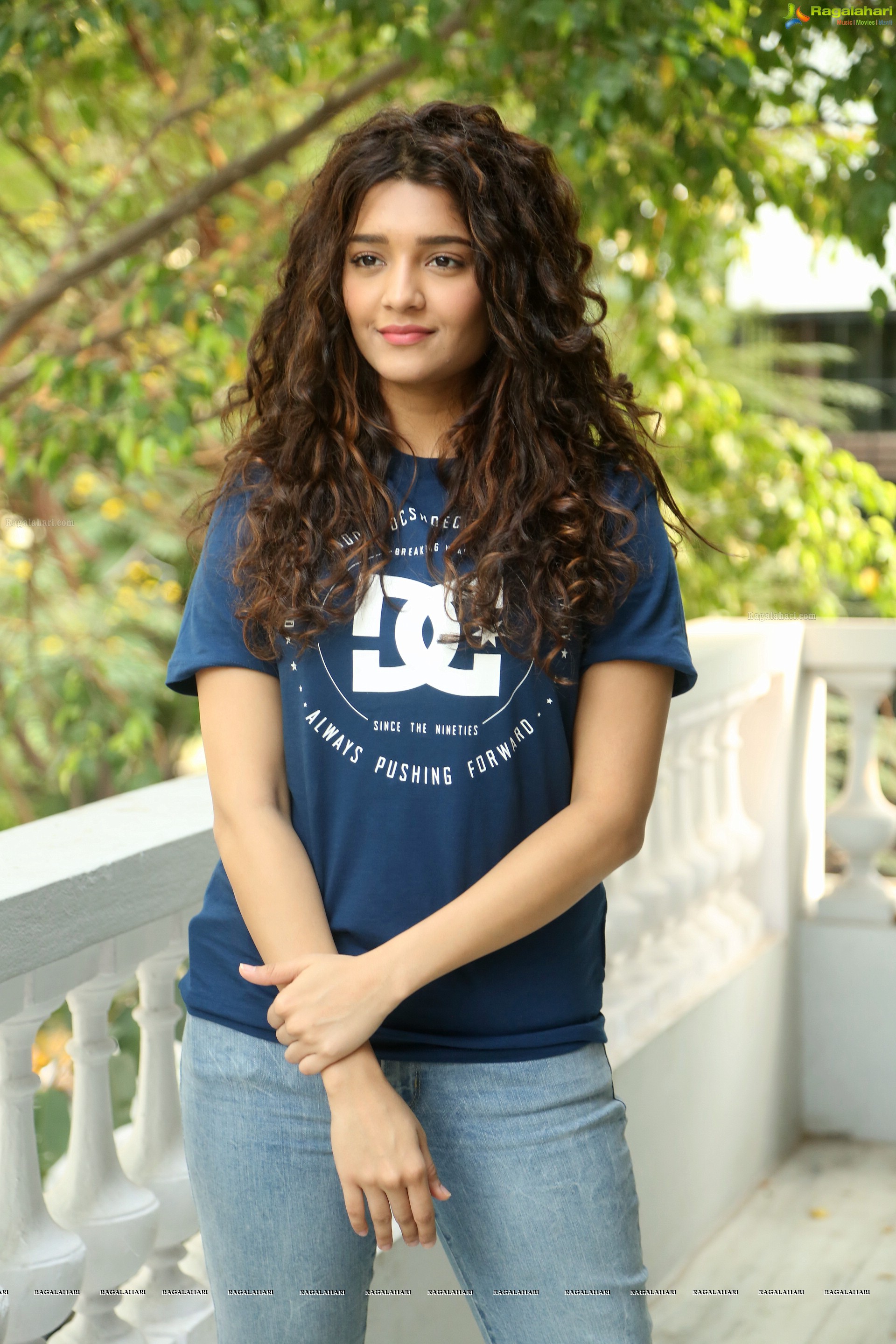 Ritika Singh (High Definition)